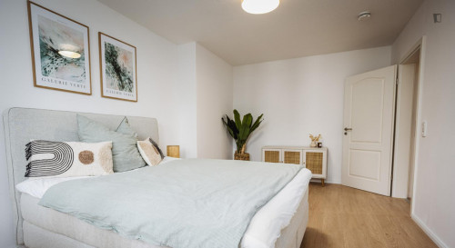 WE42 Cosy apartment close to the central area