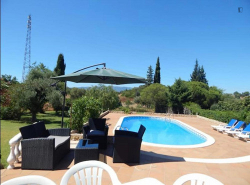 Amazing 3-bedroom flat with a swimming pool and a fantastic outdoor space - Gallery - 7