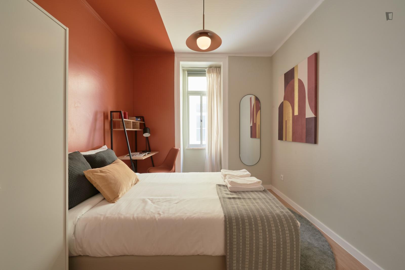 Cosy Double Bedroom Near Arroios Metro Station - Cosy double bedroom near Arroios metro station - Gallery - 1