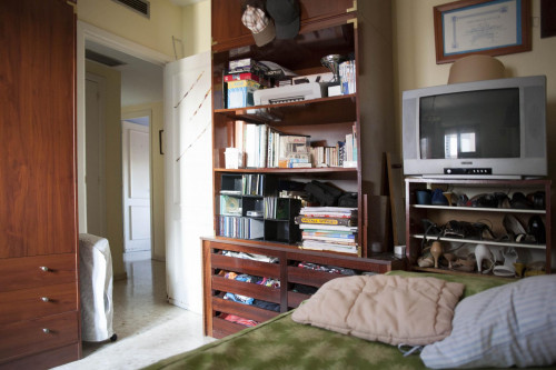 Homely single bedroom in Montequinto