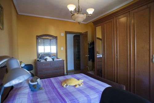 Inviting single bedroom in central Salamanca