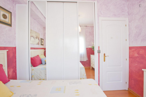 Charming single bedroom in Los Remedios