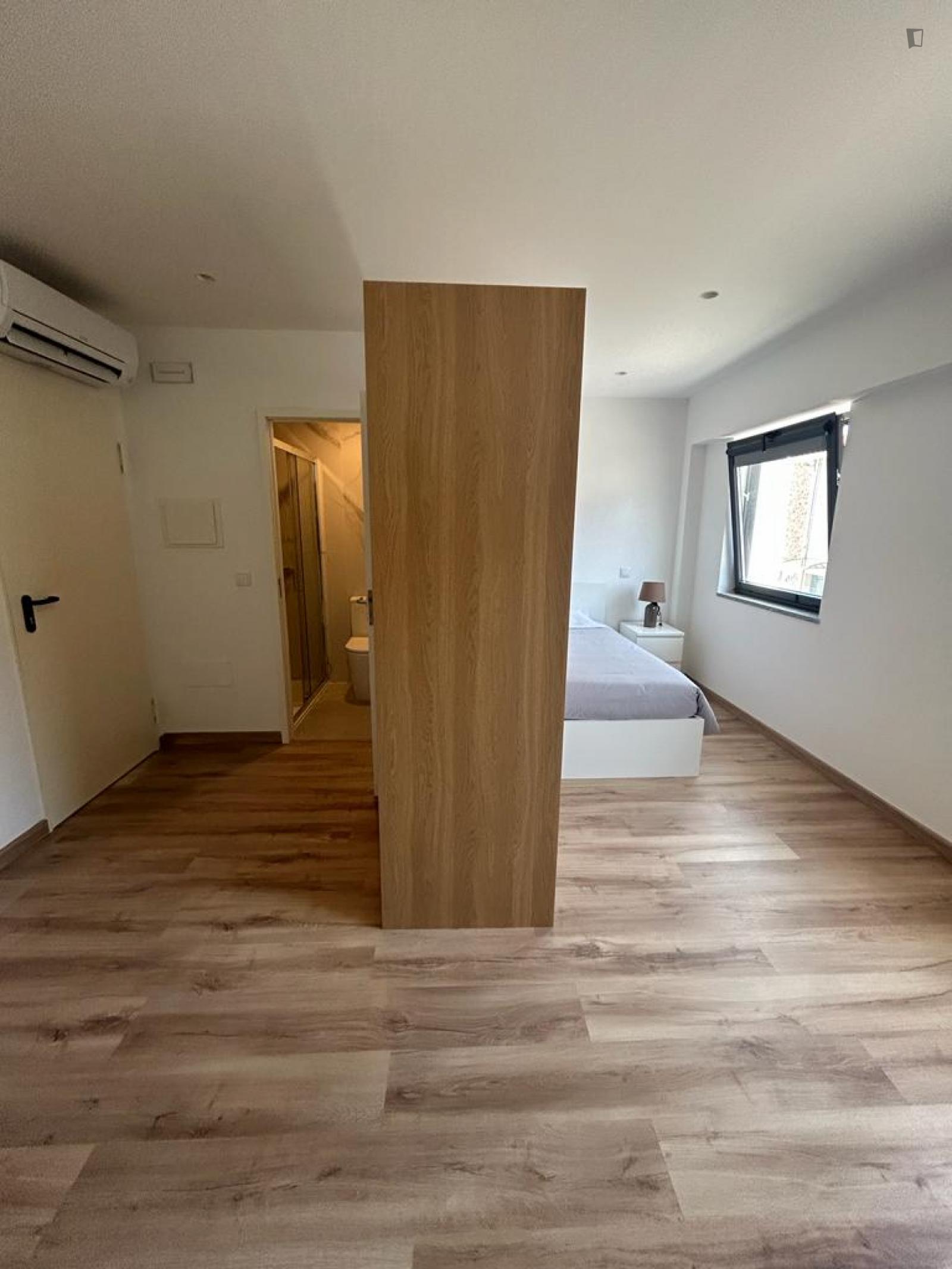  Bright Studio Near The Pedro Hispano Metro  -  Bright studio near the Pedro Hispano metro  - Gallery -  1