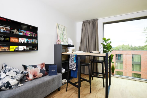 Pebble Mill - Rooms