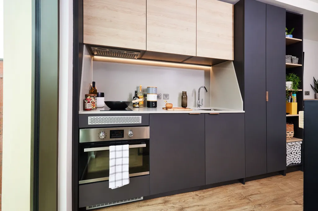  Classic  -  Pebble Mill  - Gallery -  5