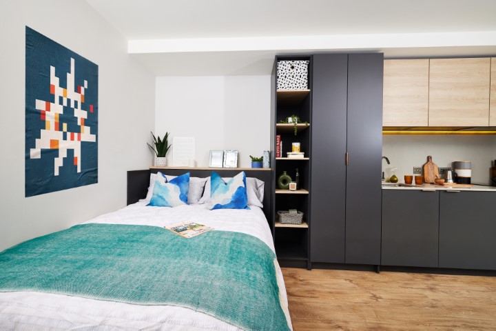  Classic Courtyard  -  Pebble Mill  - Gallery -  5