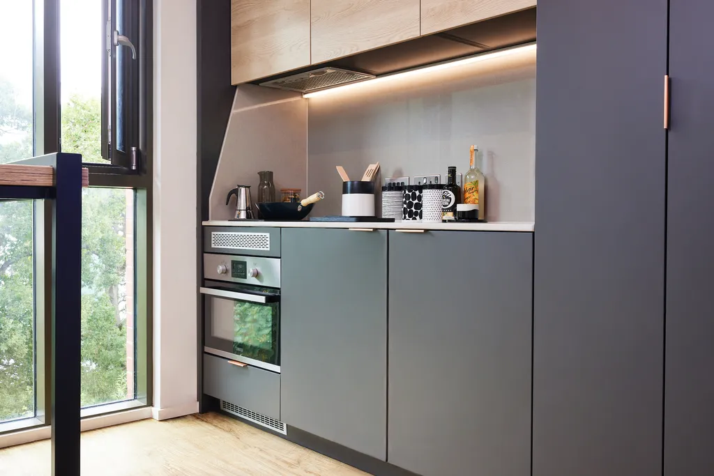  Classic Plus  -  Pebble Mill  - Gallery -  3