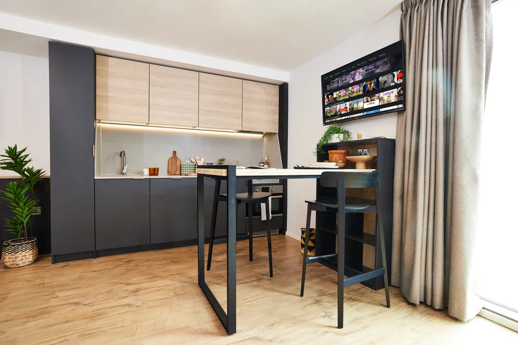  Deluxe  -  Pebble Mill  - Gallery -  7