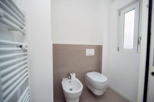 Elegant 3-bedroom apartment in Ticinese