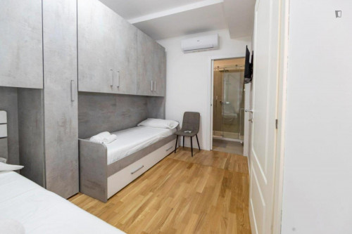 Elegant 3-bedroom apartment in Ticinese - Gallery - 10