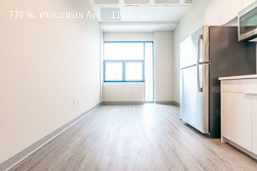 735 West - Gallery - 12