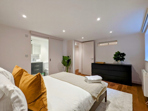 Blenheim Terrace - Gallery - 9