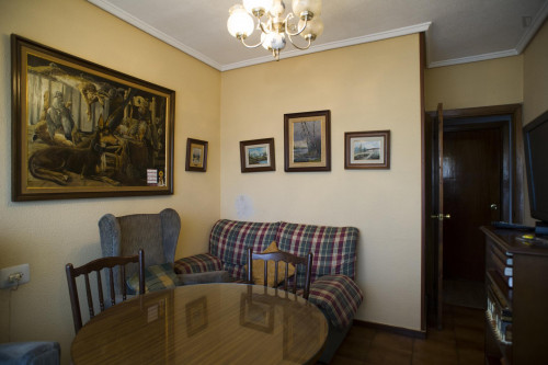 Nice single bedroom near Parque de los Jesuitas - Gallery - 11