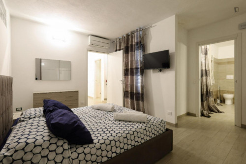Cosy 3-Bedroom apartment near City Center / Large Size  - Gallery -  5
