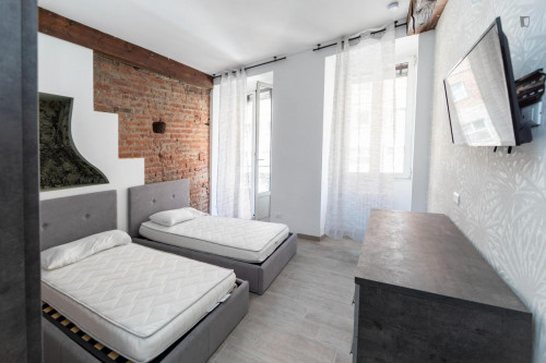 Appealing 3-bedroom flat close to Center and Universities - Gallery - 27