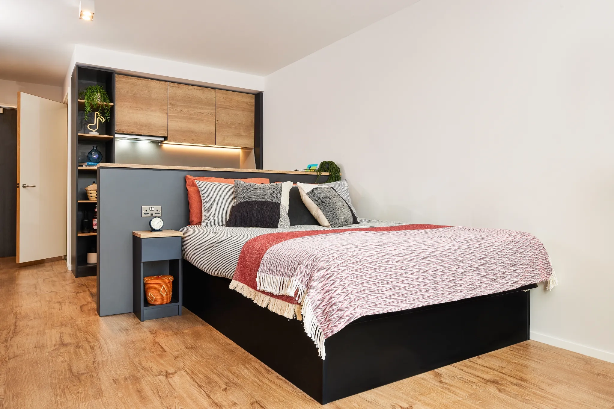 Portland Crescent - Gallery - 59