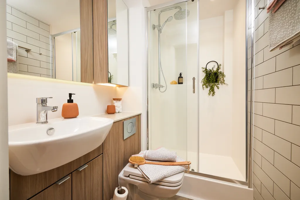  Ultimate Vita  -  Portland Crescent  - Gallery -  1