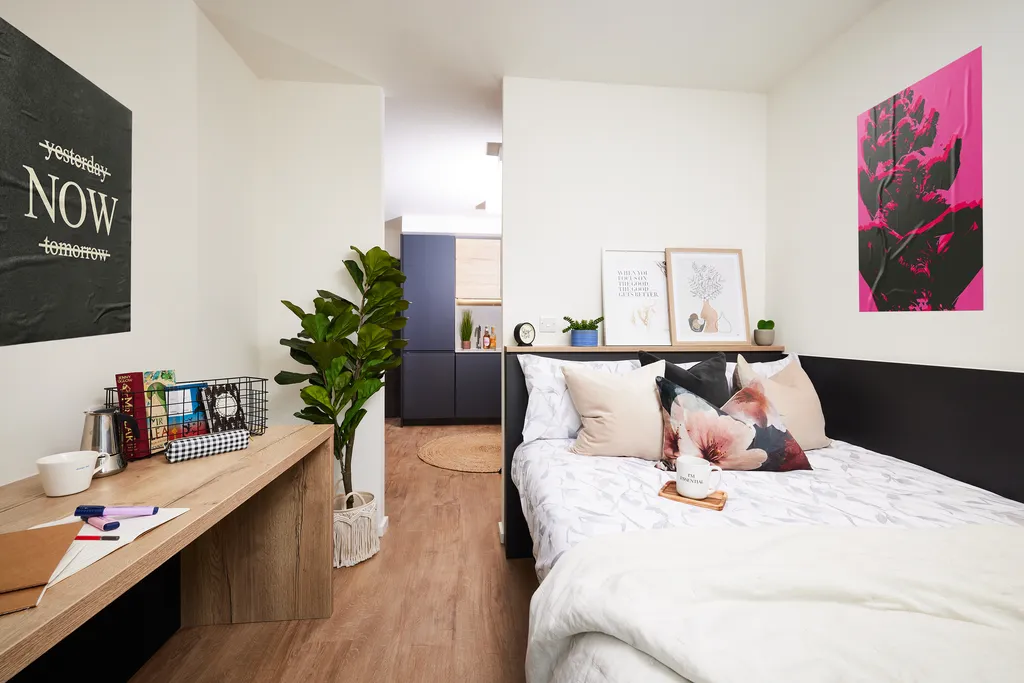  Two Bedroom  -  Portland Crescent  - Gallery -  8