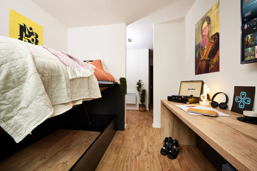  Two Bedroom  -  Portland Crescent  - Gallery -  4