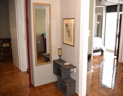 Lovely 2-bedroom apartment near National Archaeological Museum