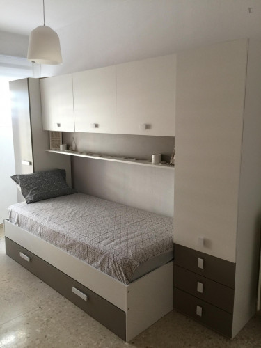 Single bedroom in 3-bedroom apartment with AC