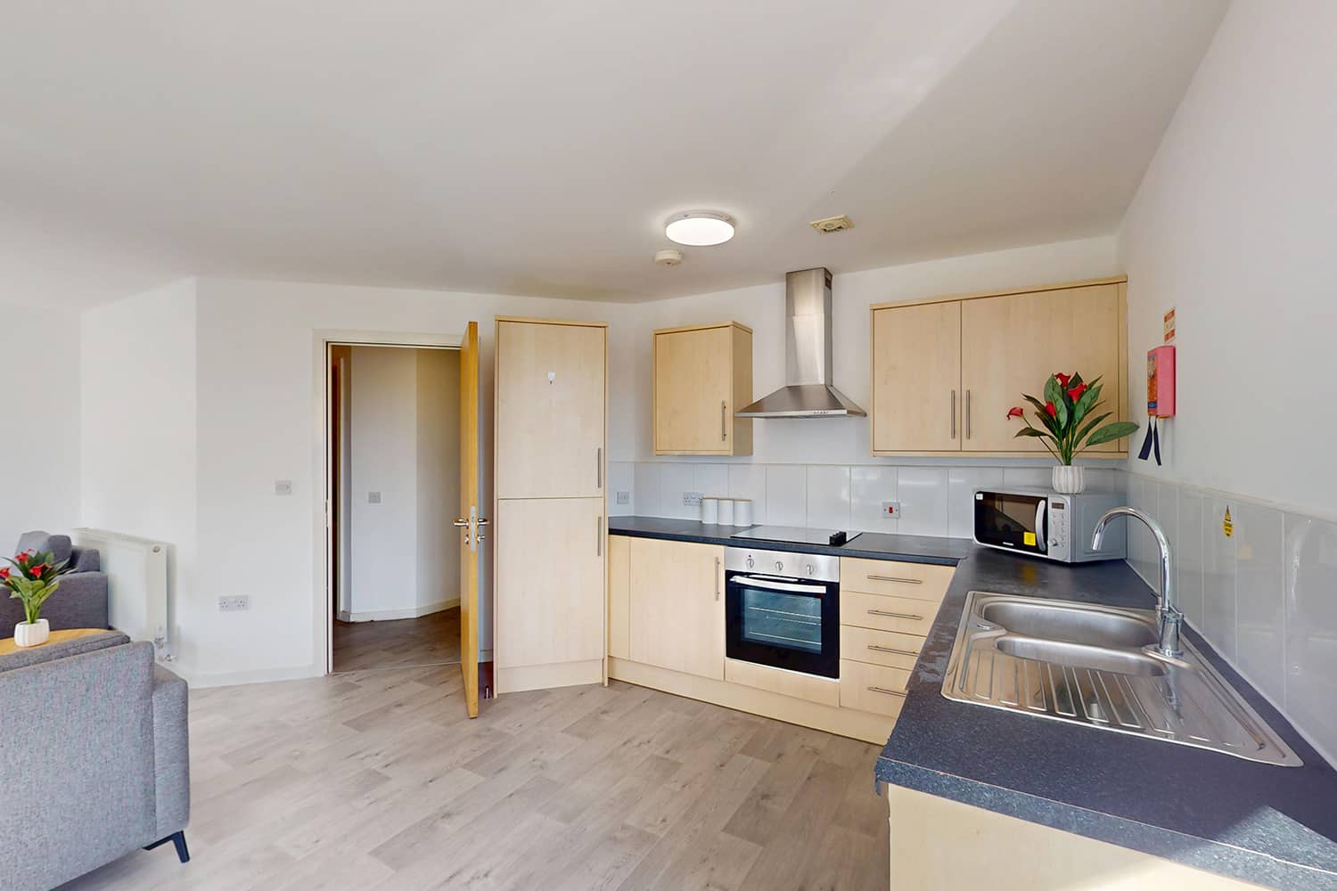  2 Bed Flat  -  Metchley Hall  - Gallery -  9