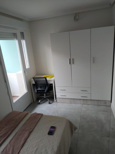 Single bedroom in a hostel