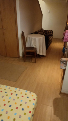 Cosy twin bedroom close to Lisbon School of Economics and Management (ISEG)