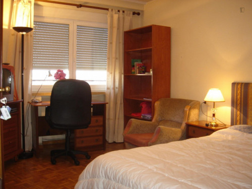 Cool double bedroom in Salamanca