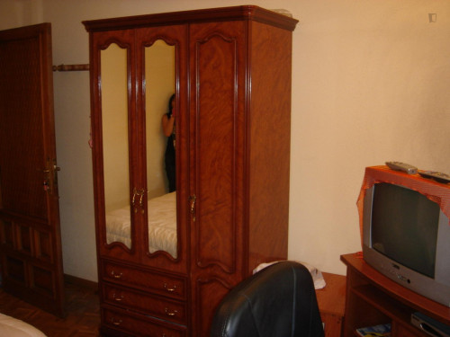 Cool double bedroom in Salamanca