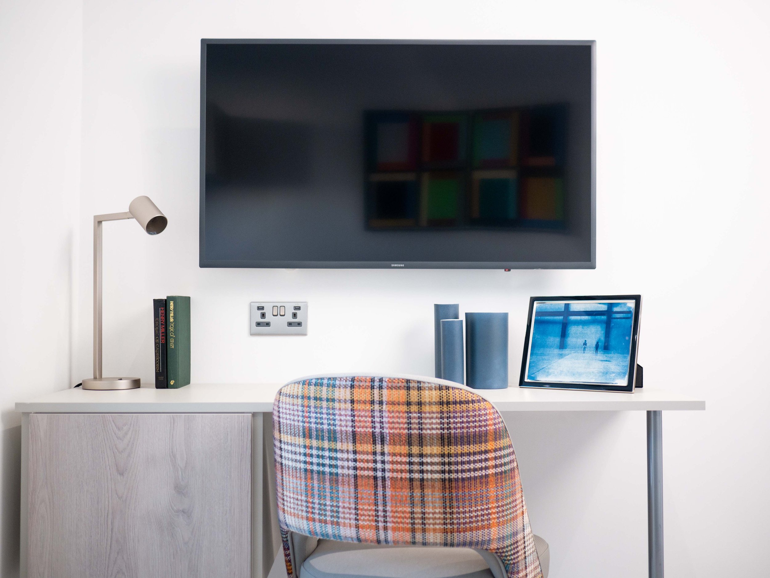  Studio Apartment  -  Brighton Beach Suites  - Gallery -  4