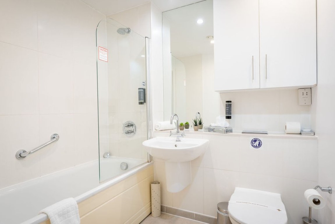  2-Bed Apartment  -  Brunswick Bristol Apartments  - Gallery -  3
