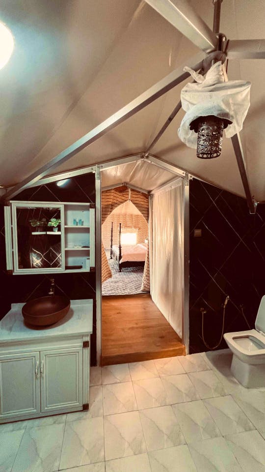  Royal Tent  -  Luxury Outstanding Complex w/ Desert Views near Wasil Sands  - Gallery -  10