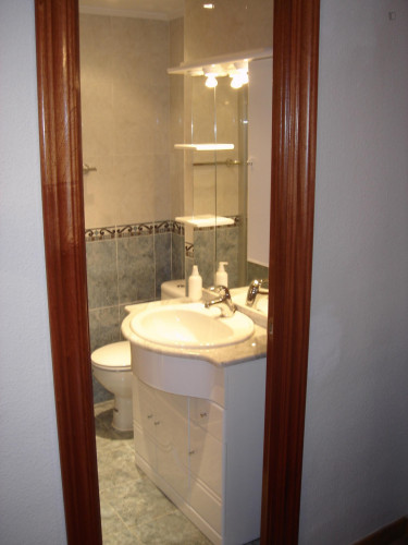 Welcoming double bedroom in Barrio del Oeste - Gallery - 14