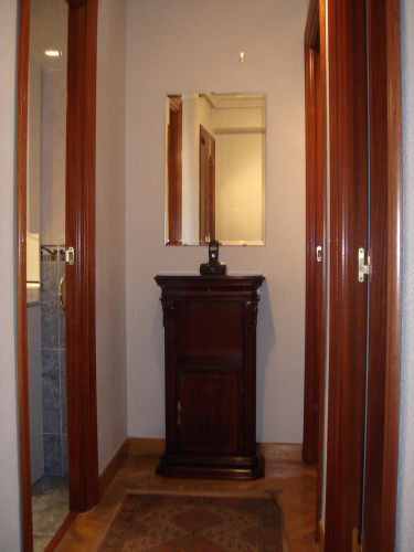 Welcoming double bedroom in Barrio del Oeste - Gallery - 10