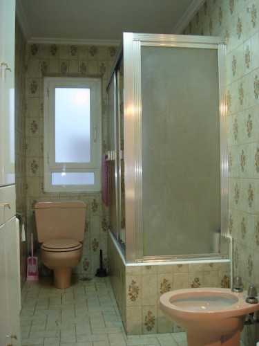 Spacious double bedroom in central Salamanca - Gallery - 13