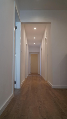 Charming 3-bedroom flat in downtown Lisbon