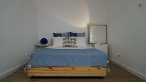 Charming 3-bedroom flat in downtown Lisbon - Gallery - 19