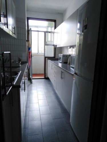 Pleasant single bedroom near Faculdade de Letras da Universidade do Porto