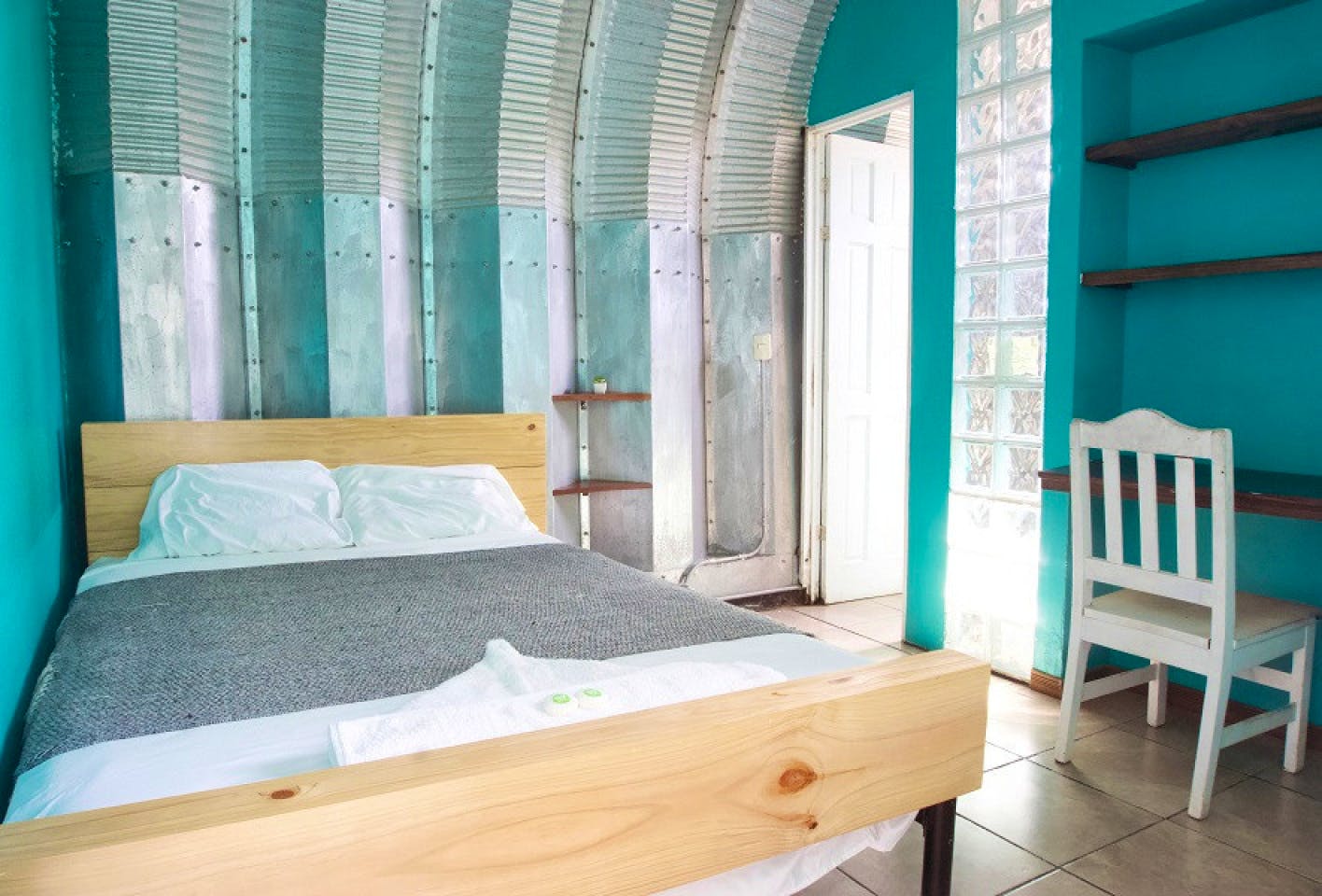 Hangar Room - Charming beach house near San Jose w/ yoga and surf club included. - Gallery - 6