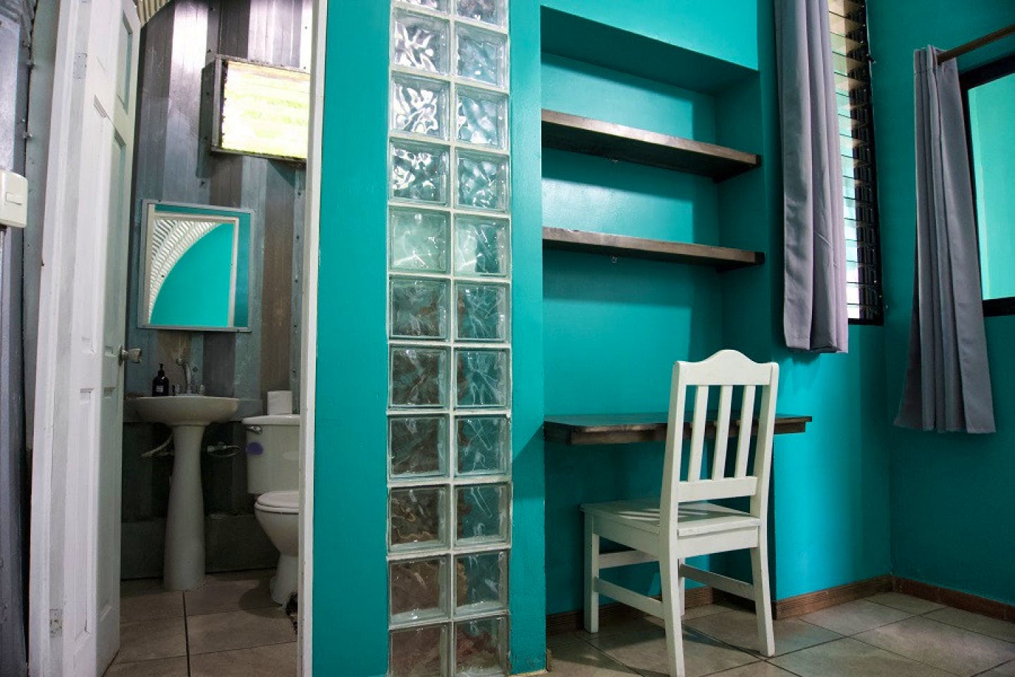 Hangar Room - Charming beach house near San Jose w/ yoga and surf club included. - Gallery - 8