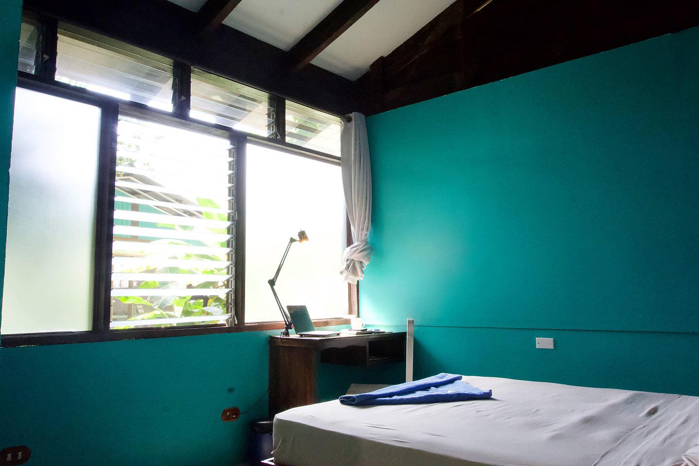 Queen Room - Charming beach house near San Jose w/ yoga and surf club included. - Gallery - 22