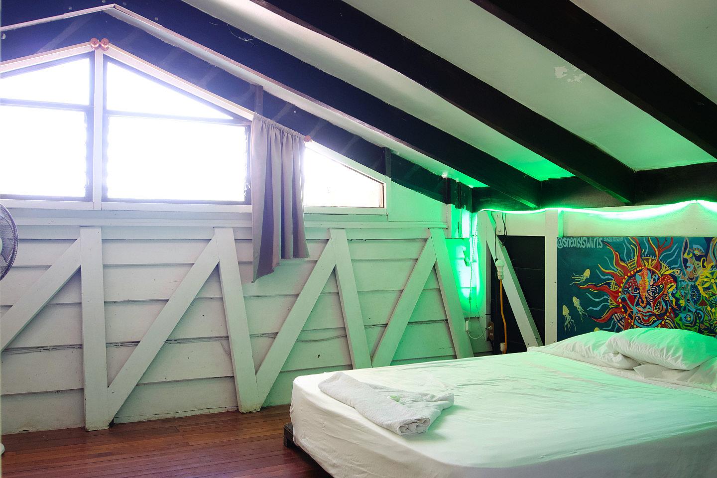 Loft Room - Charming beach house near San Jose w/ yoga and surf club included. - Gallery - 30