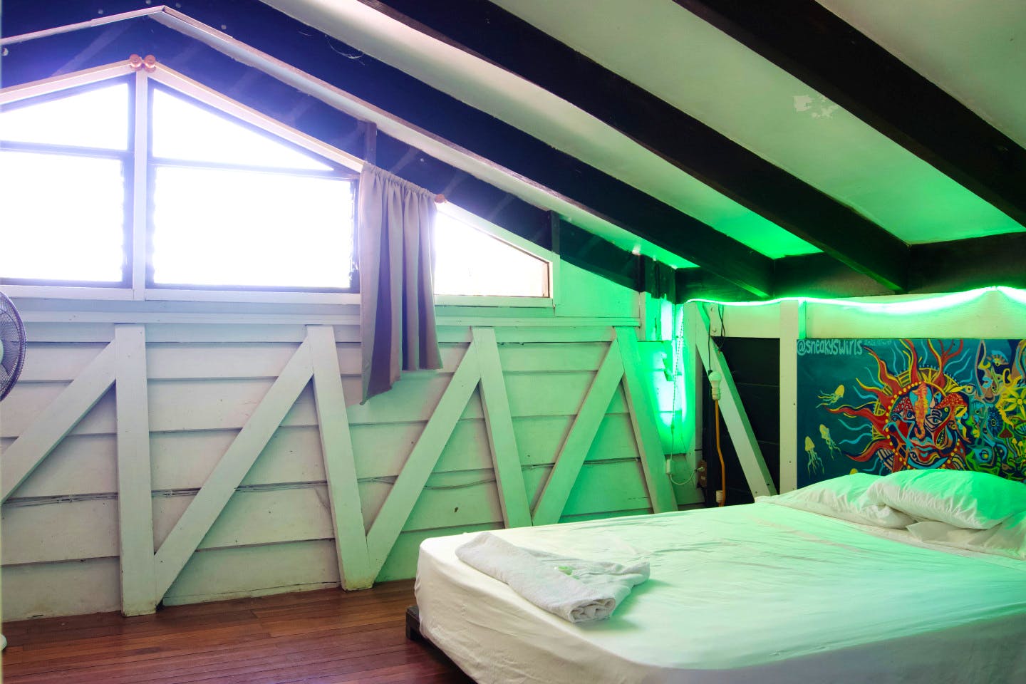 Loft Room - Charming beach house near San Jose w/ yoga and surf club included. - Gallery - 9