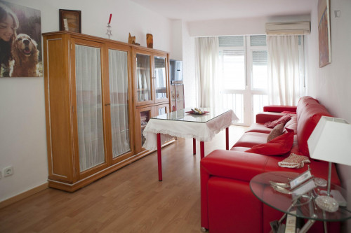 Wonderful single bedroom near Galería ALARCÓN CRIADO - Gallery - 4