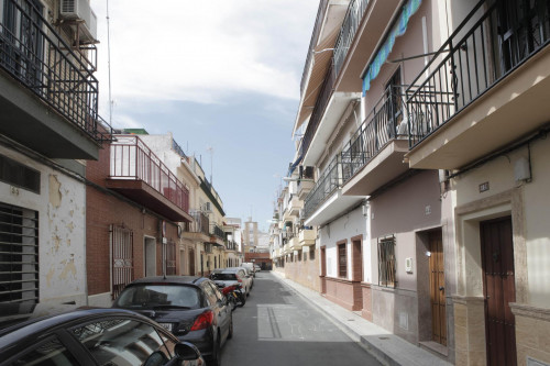 Wonderful single bedroom near Galería ALARCÓN CRIADO - Gallery - 14