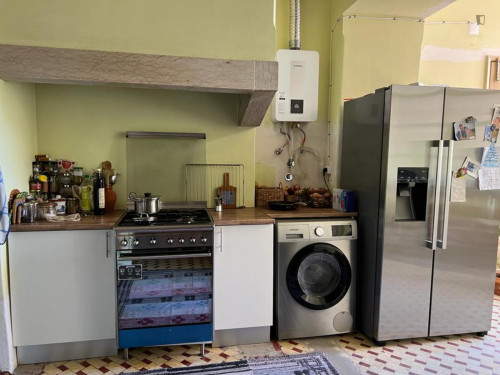 Nice single bedroom not too far from Areeiro metro station