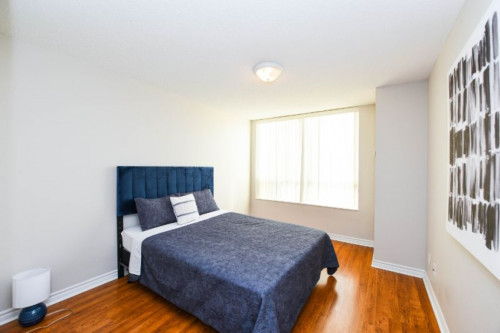 PlanURstay – Business Condo Near Square One - Gallery - 32