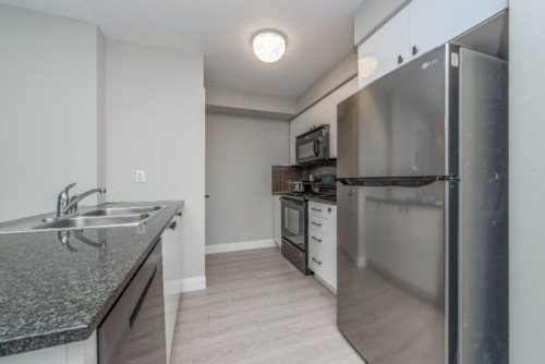Burnhamthorpe Rd W Serviced Apartments - Gallery - 36