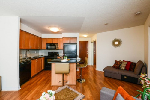 Burnhamthorpe Rd W Serviced Apartments - Gallery - 16